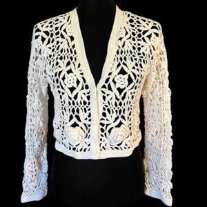 Contempo Vintage y2k Crochet Hand Knit floral appliqués Bolero Sweater Cardigan